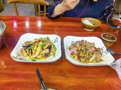 -苗湘食府(十年店)