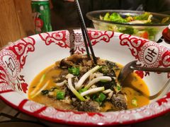 -味上湘菜馆(河马店)