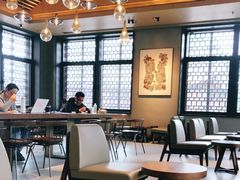 大堂-星巴克臻选(扬州瘦西湖文化广场店)