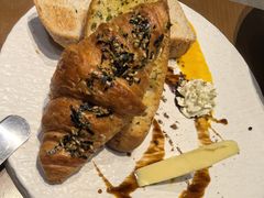 -Mark&Mars Restaurant