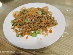 瑶柱蛋白鲜虾炒饭-金湖港式餐厅(建外店)