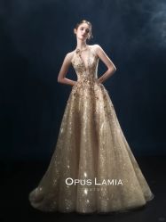 -南京宝娜嫁衣婚纱礼服馆(中央路店)