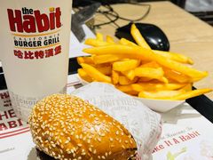 -The Habit Burger Grill 哈比特汉堡(爱琴海店)