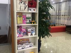 -茂菊口腔连锁(浦东南路店)