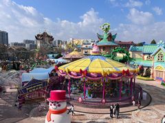 -七彩云南欢乐世界