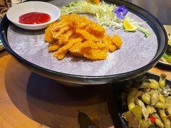 -临界音乐酒馆·小龙虾·江湖菜(华熙LIVE·鱼洞店)