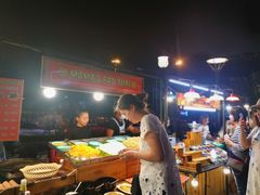 -瓦洛洛传统市场