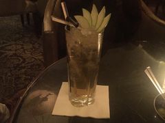 -LONG BAR 廊吧(外滩华尔道夫酒店)