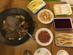-美膳居川菜馆油焖大虾烧烤(卓刀泉店)