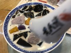 -黄氏许牛奶甜品店(展后街店)