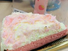 -全家便利店(江湾镇站店)