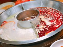 -佬土鹅肠火锅(中建大观店)