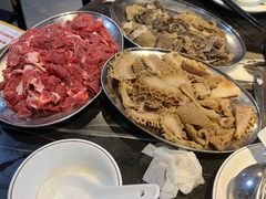 -牛一煲美食(江高店)