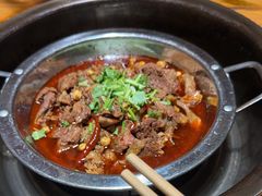 -大众跷脚牛肉馆·非遗传承单位(峨眉山店)