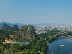 -叠彩山景区