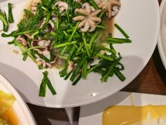 -赶海部落海鲜城(海阳路店)