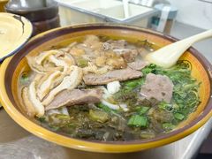 -花溪牛肉粉(八鸽岩店)