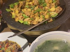 -聚鑫朋酸菜肥肠(文艺路口店)