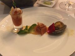 -龙虾酒吧扒房(宁波香格里拉店)
