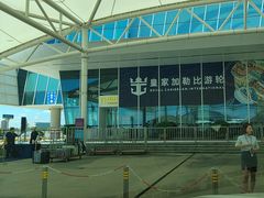 -吴淞口国际邮轮码头-停车场