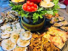 -日进一片海.生腌海鲜火锅.宵夜烧烤(三里屯总店)