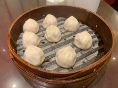鲜肉小笼-德兴馆(山西南路店)