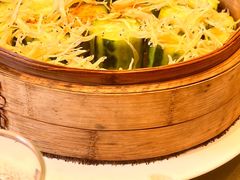 银鱼蒸丝瓜-沙龙酒家