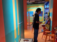 -不可思议减压馆·解压博物馆·摔碗发泄·团建定制
