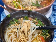 -云南李记罐罐米线饵丝小吃(汉中门金鹰店)