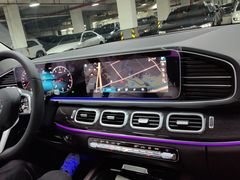 -上海星瀚奔驰4S店(红柳路店)