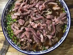 -九八五面馆(欧洲城店)