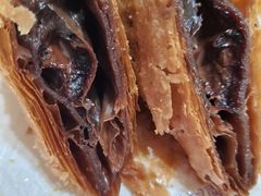 黑黑好巧三角派-麦当劳(南京五龙店)