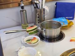 -布罗城堡自助烧烤(鸿通城购物中心店)