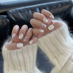 -LILY NAILS美甲美睫