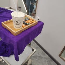 -V8潮牌·接发烫染连锁