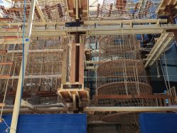 -PIPIKINGDOM皮皮王国欢乐号(欢乐海岸购物中心店)