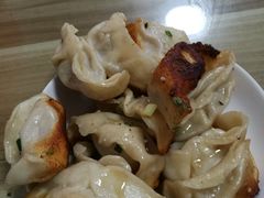 -胡记锅贴·沪上游子老鸭粉丝汤(太原路店)