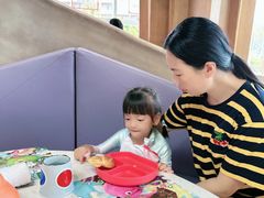 -水桶王国主题餐厅·聚会·生日派对·亲子活动·家庭套餐(亚龙湾希尔顿店)