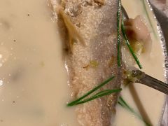 浓汤雪菜黄鱼小馄饨汤-玫瑰厅上海菜(兴国路店)