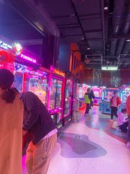 -嗨翻Hi-Fun竞技主题乐园·蹦床团建生日聚会(五棵松华熙店)