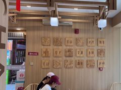 -霸王茶姬(南强街店)