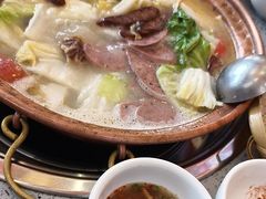 -阿婆情腊排骨火锅(金虹路店)