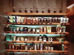 零售区-星巴克臻选(南京艾尚天地店)