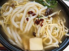 -沁麦源过桥米线(总店)