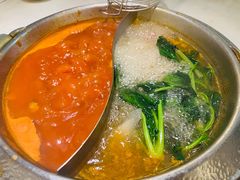 -左庭右院鲜牛肉火锅(浦江欢乐颂店)