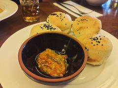 餐前面包-Tajine Moroccan塔金摩洛哥中东餐厅