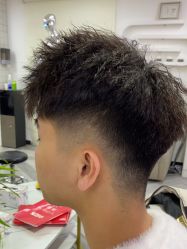 -米娜护肤造型