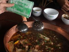 -朝伟清真铜瓢牛肉馆(三十年老·店)