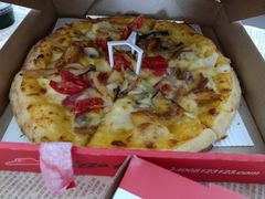 新奥尔良风情烤肉比萨-必胜客(磁器口店)