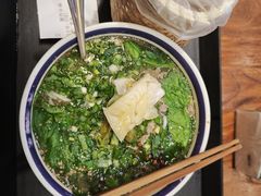 -云阿蛮云南生烫牛肉米线(奉贤路店)